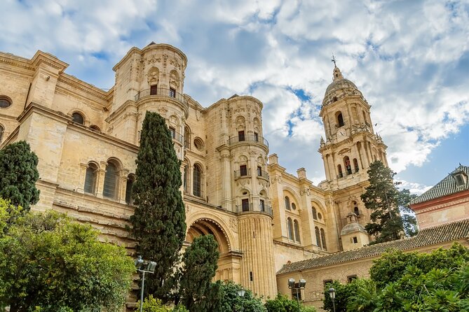 Half-Day Private Taxi Tour to Malaga Historic Center - Malaga Cathedral (La Manquita): a Renaissance project over older foundations
