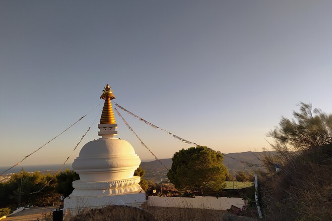 La Axarquia White Villages & Buddhist Stupa - SemiPrivate - Comares: the “castle on the heights” feeling and big panoramas