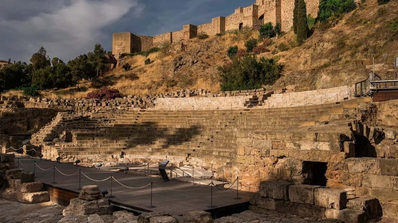 Málaga: 2.5-Hour Private Walking Tour - Picking your route: how the guide turns you into the itinerary