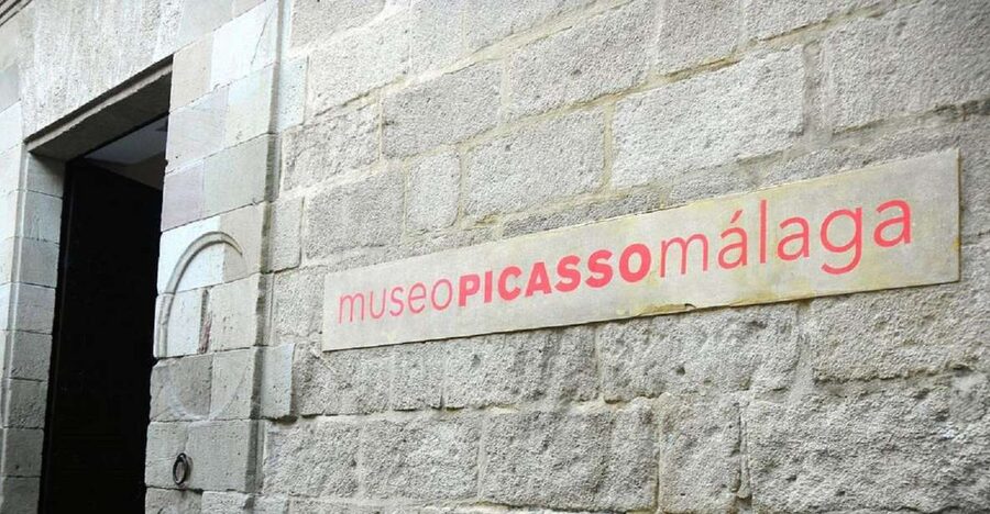 Málaga: 2-Hour Picasso Museum Private Guided Tour - Casa Natal de Picasso: what you’ll learn at the birthplace