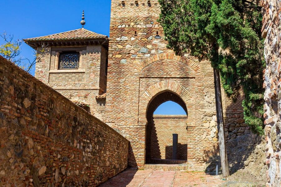 Malaga: Alcazaba and Roman Theatre Private Tour With Tickets - Who should book, and who might want to skip