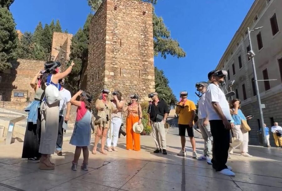 Malaga: Alcazaba, Picasso and more, walking tour with 5 VR experiences ! - Should You Book the Malaga Alcazaba, Picasso and More VR Tour?