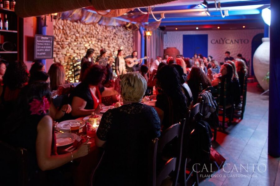 Malaga: Authentic Flamenco Show at El Gallo Ronco - Key reasons this flamenco show works