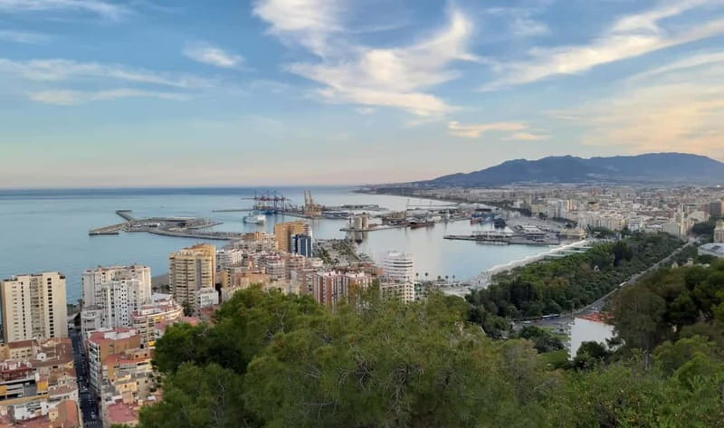 Malaga: Castle Hill and Fisherman Village E-Bike Tour - Rolling through Malaga’s streets: Picasso, street art, and the approach to the climb