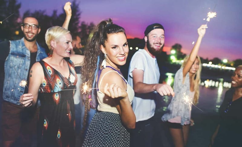Malaga: Catamaran Sunset or Night Cruise w/ Live DJ & Drink - Key points before you go