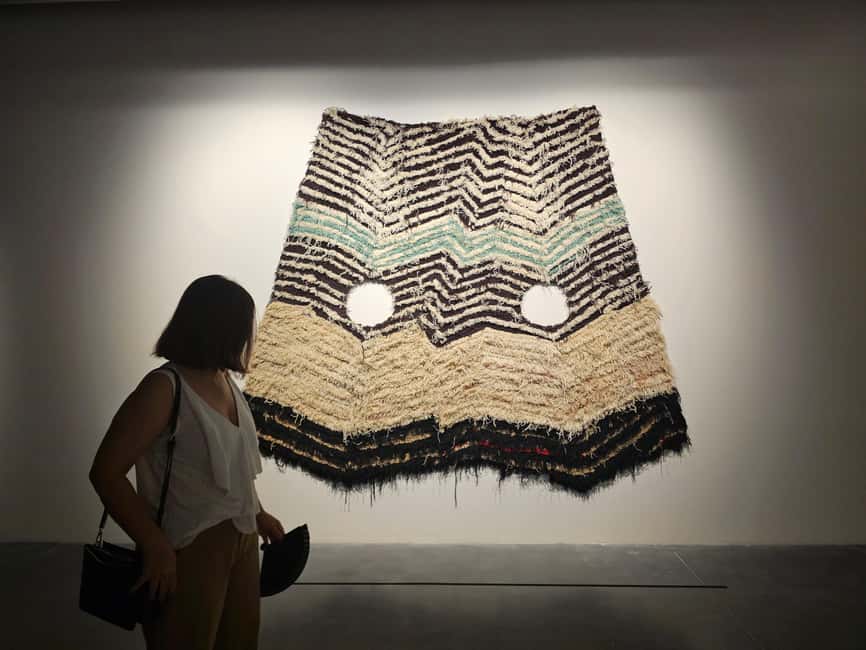 Malaga: Centre Pompidou Malaga Ticket and City Audio Guide - Museum hours and rules that affect your day