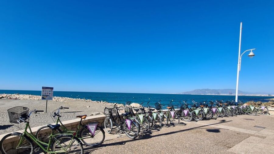 Malaga: City Bike Rental with Self-Guided Cycling Route - Peñon del Cuervo and the Cliffside Cool-Down Moment