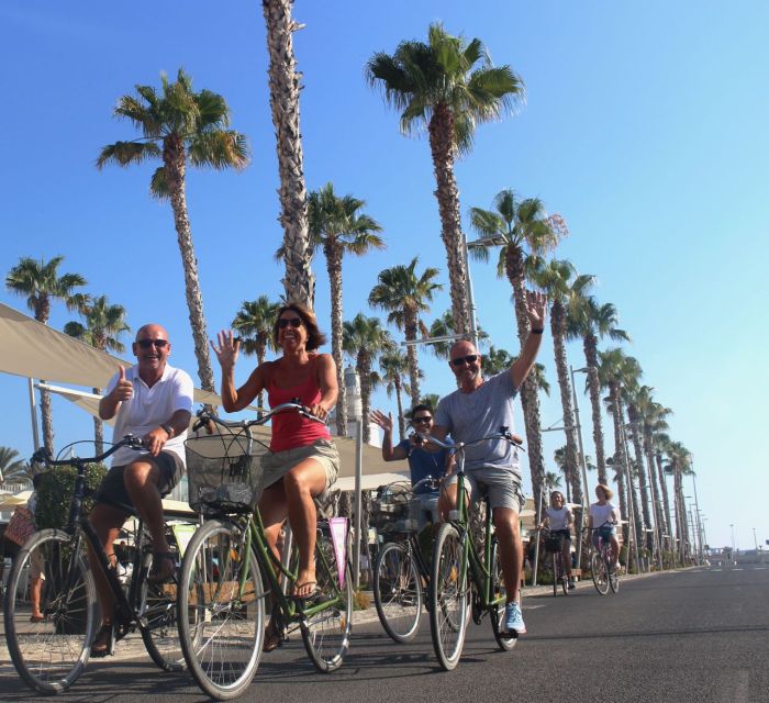 Malaga: City Bike Rental with Self-Guided Cycling Route - La Cala del Moral, Rincon de la Victoria, and Old Train Tunnels