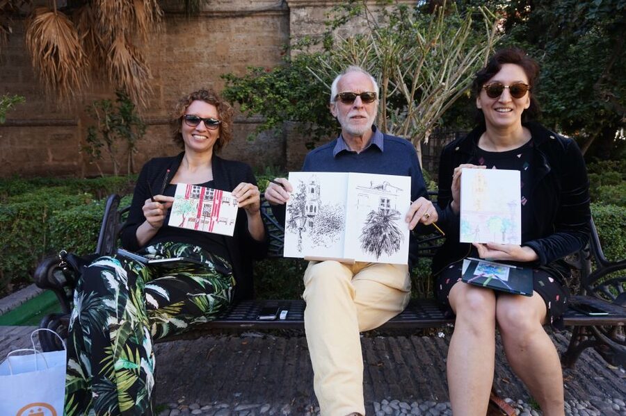 Malaga: Drawing & Painting Lesson Outdoors - Key things to know before you go
