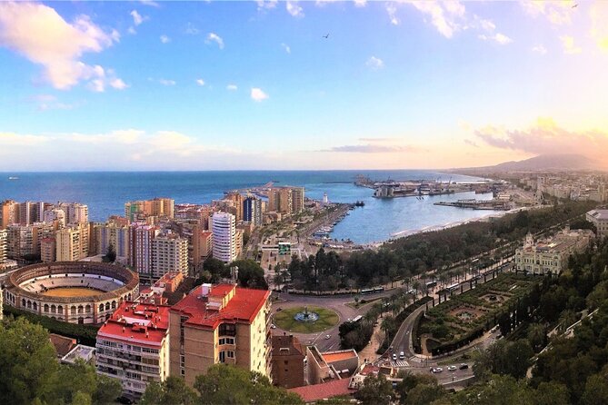Malaga: E-Bike 3-Hour Sightseeing Tour - Port of Malaga: the renovated waterfront warm-up