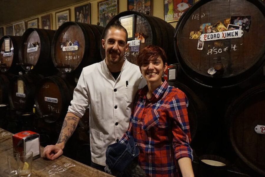 Malaga: Flamenco, Tapas, and Wine Tour - The flamenco venue: where the show is the main event