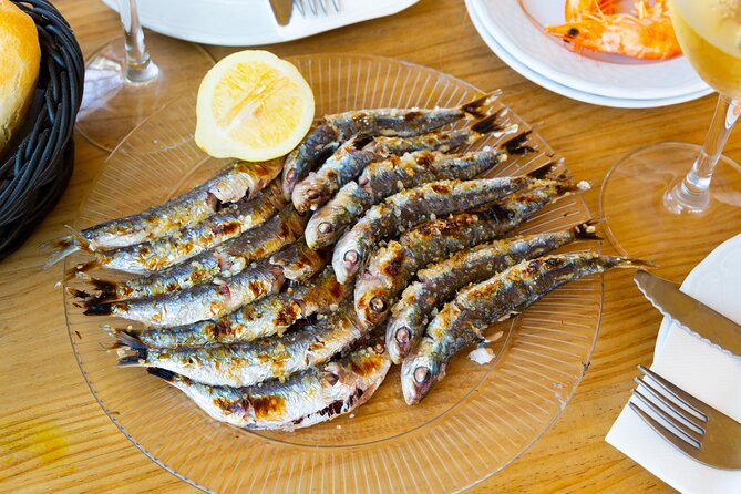 Malaga Food Tour: Tapas, Drinks and Delights with a Local - Starting at Atarazanas: Getting Oriented Before You Eat