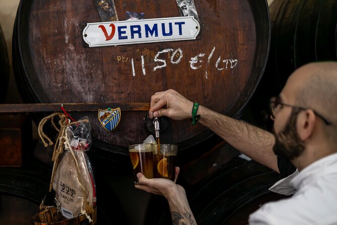 Malaga Food Tour with 12+ Tastings: Tapas, Olive Oil, Ham & More - Mercado Central de Atarazanas: ingredients first, then tastings