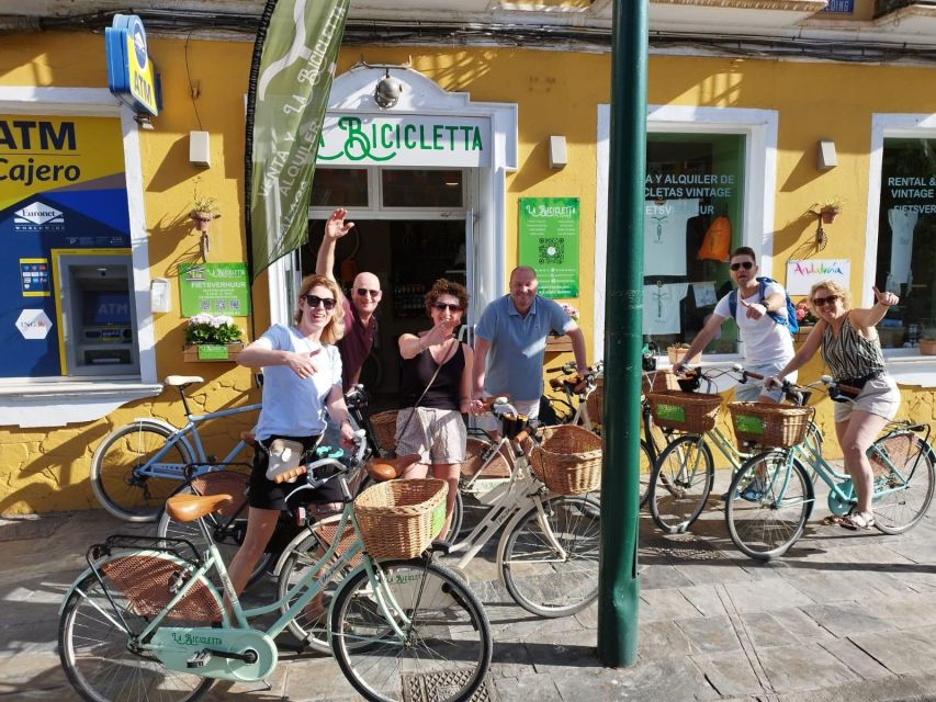 Malaga: Guided Bike Tour - Paseo del Parque: palm shade, sculptures, and an easy first rhythm