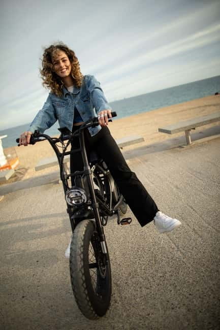 Malaga: Guided E-Fatbike Tour with Panoramic Views - Gibralfaro: panoramic city views without the cardio tax