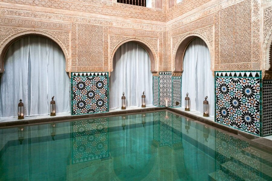 Malaga: Hammam Al Ándalus Entry Ticket with Massage - Who this hammam session suits best (and who might want to think twice)