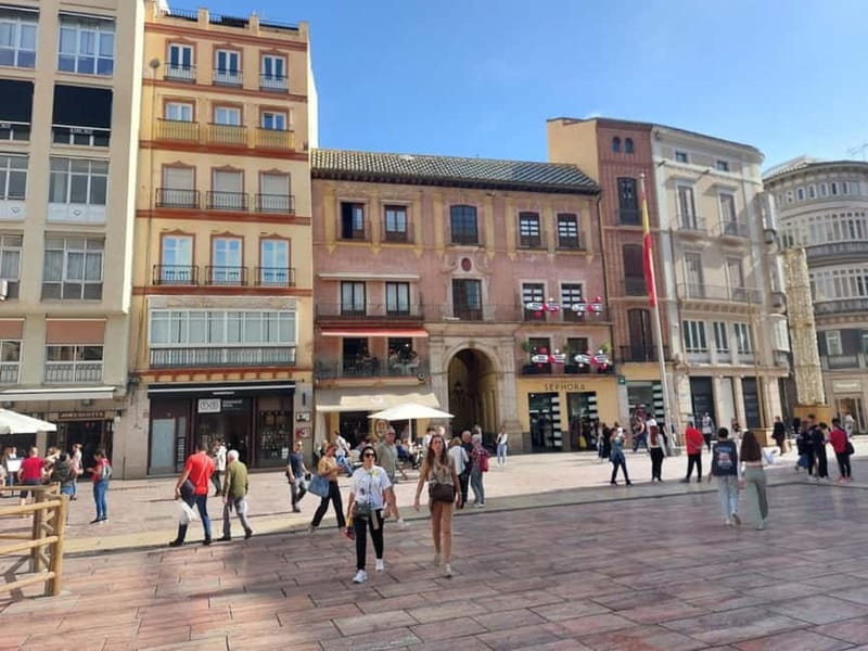 Málaga: Highlights Walking Tour with Drinks and Tapas - Cathedral and Episcopal Square: Big City Weight, No Building Hype