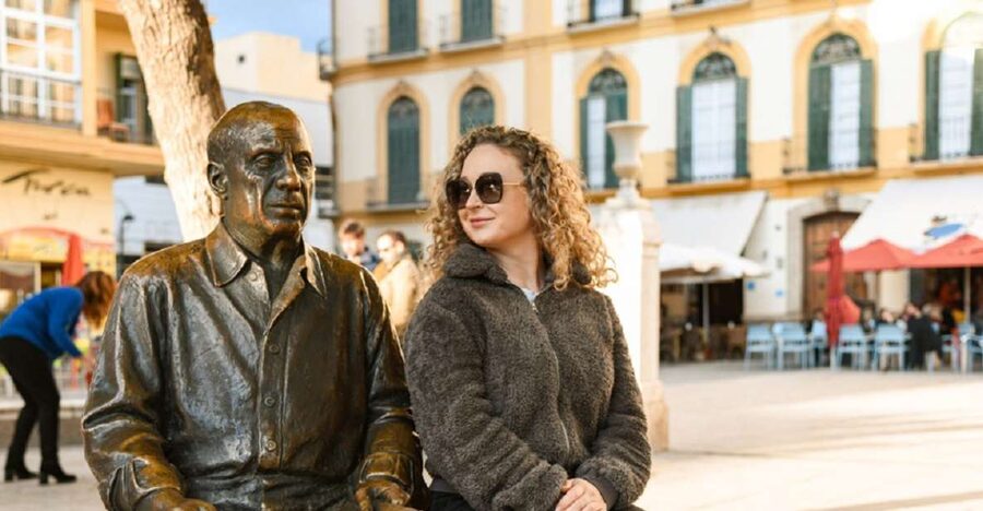 Malaga: History of Picasso Guided Walking Tour - Key points I’d plan around