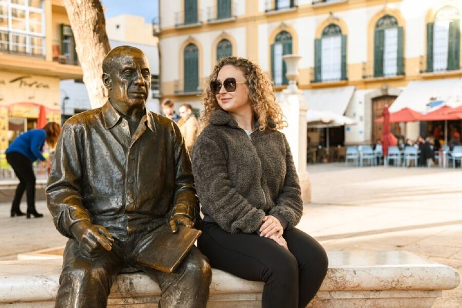 Malaga: History of Picasso Guided Walking Tour - The Church of Santiago stop you’ll pass by for context