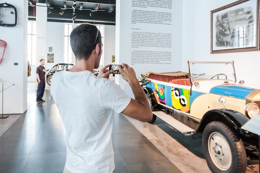 Málaga: Museo del Automóvil y la Moda Ticket - Practicalities: where to go, what to bring, and how to plan your hour