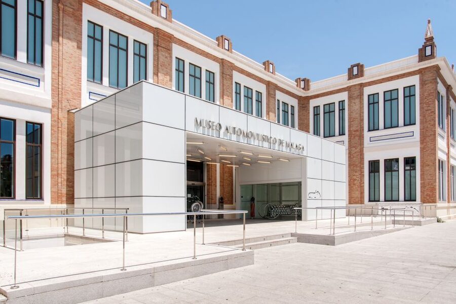 Málaga: Museo del Automóvil y la Moda Ticket - How the museum tells the story of car design (past, present, future)