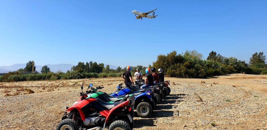 Málaga: Off-Road 2-Seater Quad Tour through Land and River - Dirt roads and farmland: animals and birds you can actually spot