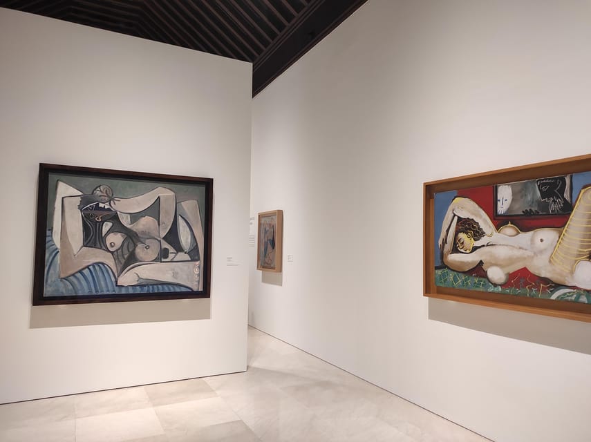 Malaga: Old Tour Walking Tour w/Cathedral & Picasso Museum - Picasso Museum Malaga: From Biography To Cubism In Plain English