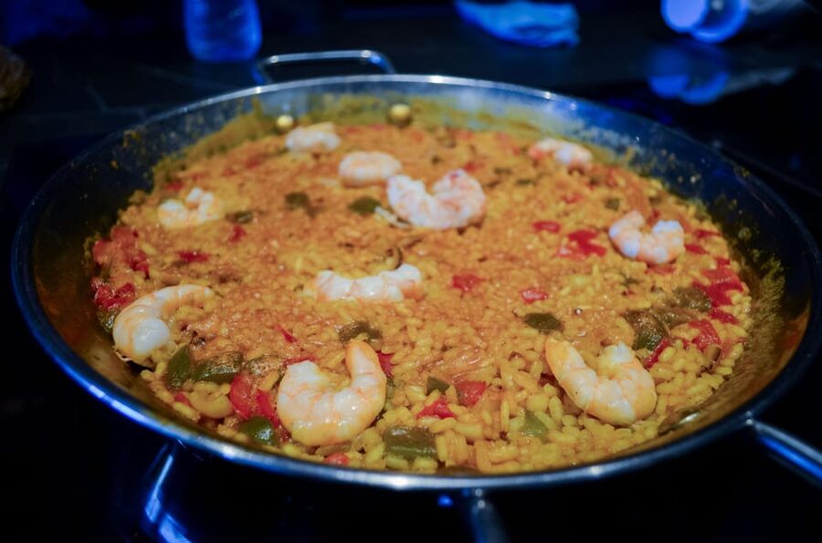 Málaga: Paella and Sangria Cooking Class with Market Visit - Key highlights at a glance