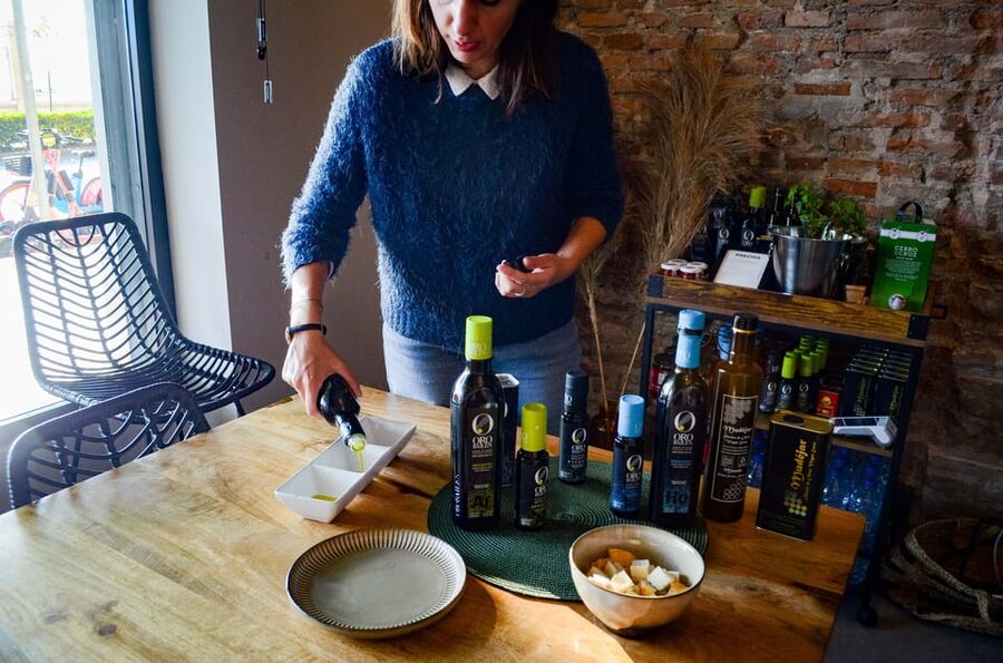 Málaga: Paella and Sangria Cooking Class with Market Visit - Soho District Kitchen: Olive Oil Tasting, Gazpacho, and Timing
