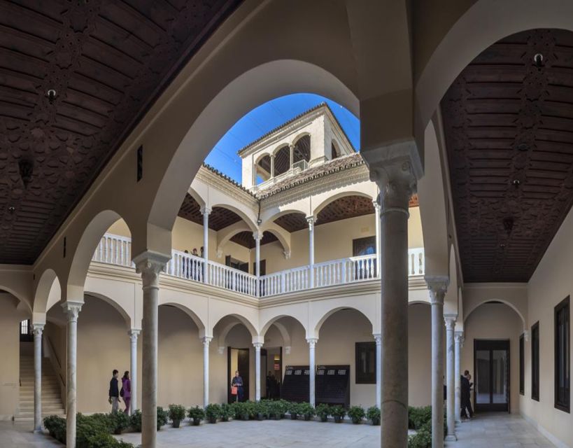 Malaga: Picasso Museum Guided Tour with Skip-the-Line Ticket - Picasso Museum in Buenavista Palace: why the setting matters