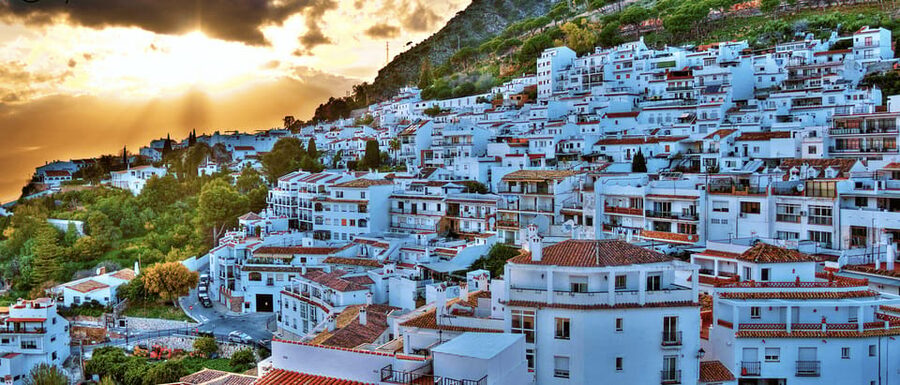 Malaga: Private Day Trip to Mijas - Why Mijas Pueblo Feels Worth the Half-Day