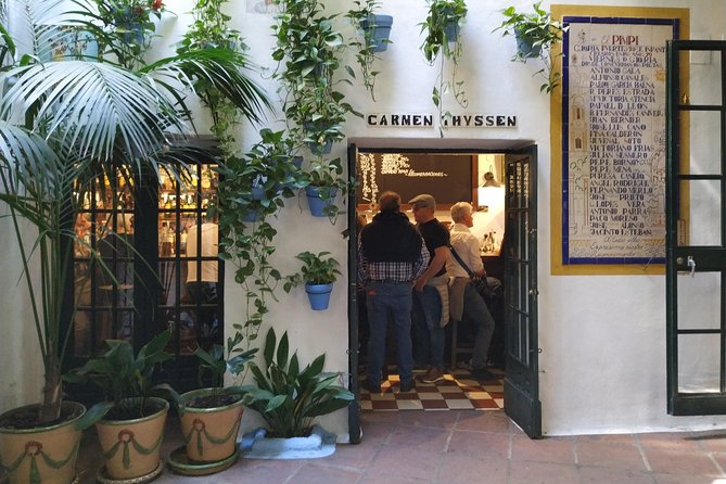 MALAGA PRIVATE TOUR - by OhMyGoodGuide - Why this Malaga private walk is a smart first-day move