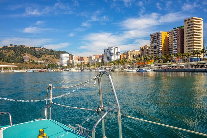 Malaga Private Walking Tour, Alcazaba & Catamaran Cruise - How to make the physical parts easier