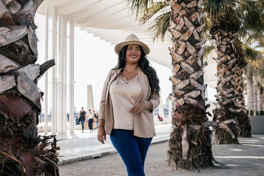 Málaga: Professional Photoshoot and City Tour - Price and value: is $100 per person worth it?