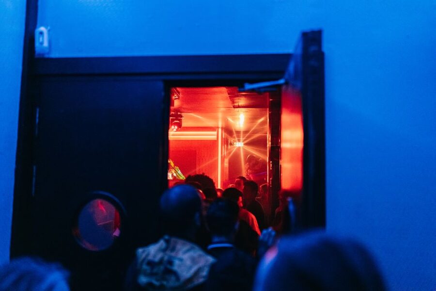 Malaga: Pubs and Clubs Crawl - Dress Code Rules and Small Packing Tips That Prevent Door Drama