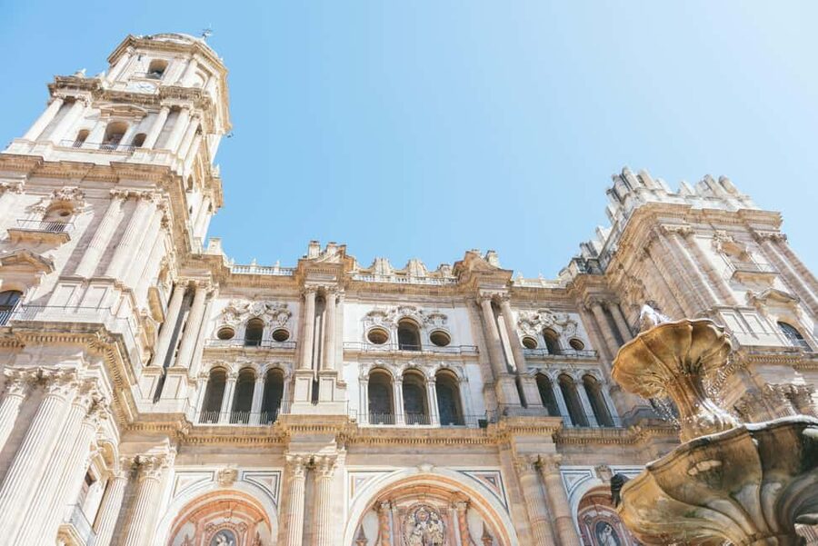 Málaga: Roman Theatre and Alcazaba Guided Tour - Should you book the Málaga Roman Theatre and Alcazaba guided tour?