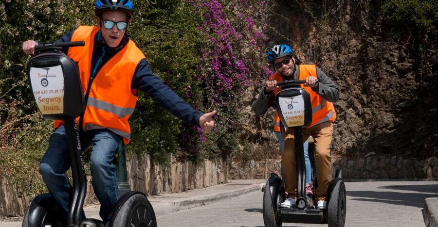 Malaga: Segway City Highlights Tour - Getting there: the meeting point near Plaza de la Marina