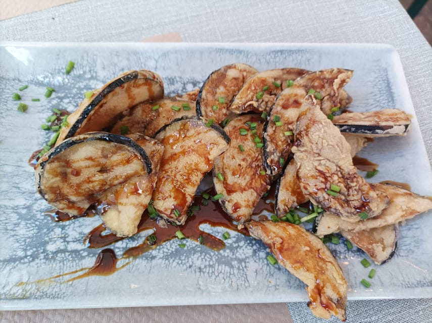 Malaga: Tapas Tasting Tour - The Old Town tapas route: up to 7 dishes at 4 stops