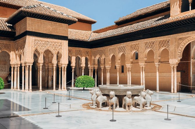 Malaga to Granada trip with Alhambra tickets included - What the 8-hour schedule feels like in real life