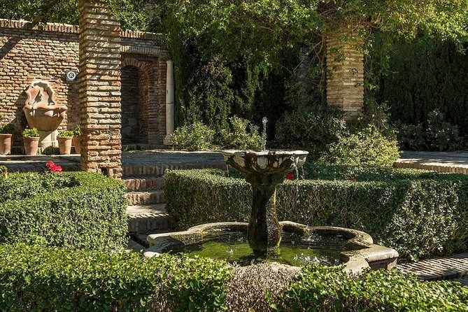 Malaga Tour with Cathedral, Alcazaba and Roman Theatre - Who this tour is best for (and who might want a different option)