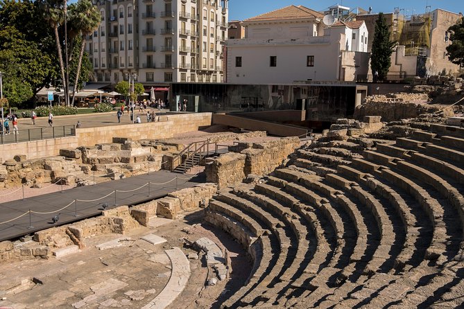 Malaga Tour with Cathedral, Alcazaba and Roman Theatre - How the guide style shapes your experience