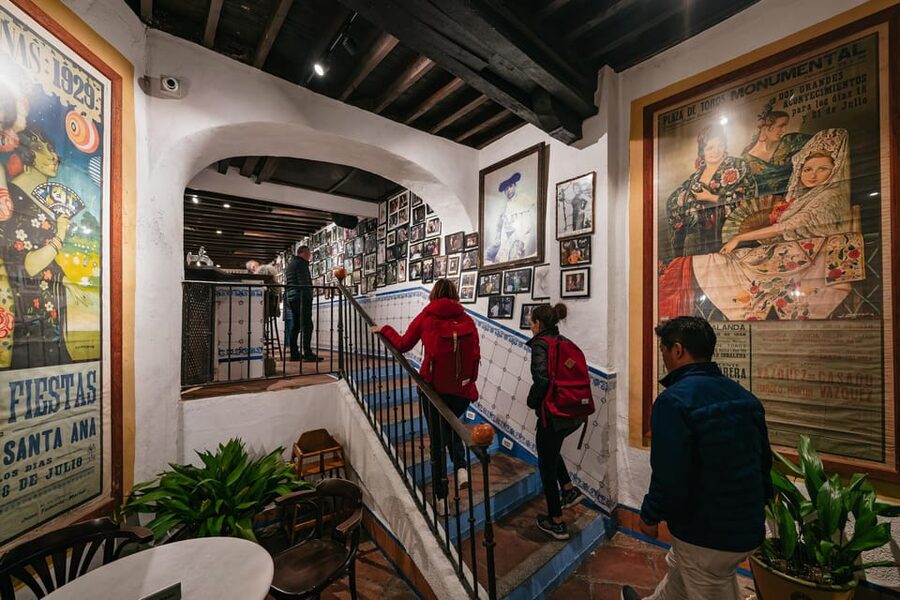 Málaga: Traditional Andalusian Tapas and Wine Tour - Antigua Casa de Guardia: Your First Stop Sets the Mood