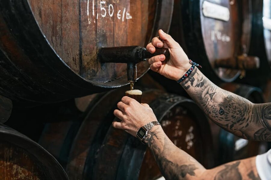 Málaga: Traditional Andalusian Tapas and Wine Tour - Who This Málaga Tapas and Wine Tour Is Best For