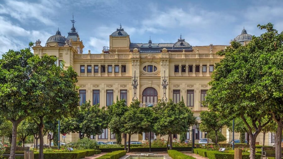 Malaga: VIP private Tuk Tuk tour - Should You Book This Malaga VIP Private Tuk-Tuk Tour?