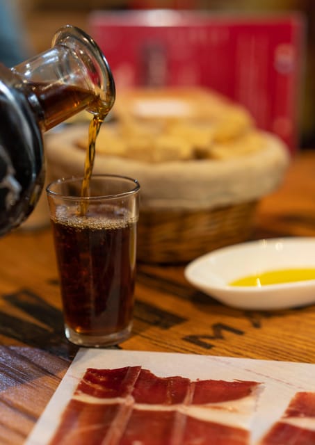 Málaga: Wine & Tapas Tour - Stop 1: the traditional tavern where Málaga starts to make sense