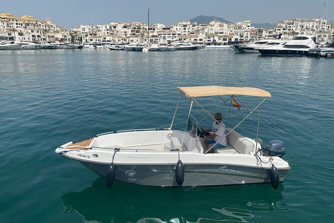 MANGO 5m 5pax - Unlicensed boat in Puerto Banus, Marbella - Puerto Banús by boat: what a 5-meter rental is like