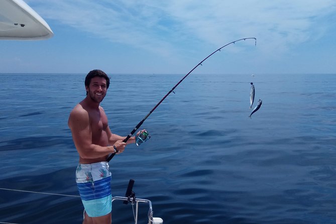 Marbella 2 - hour Catamaran Group Excursion with Dolphin Watching - Comfort on a catamaran: what to expect when the sea gets rough