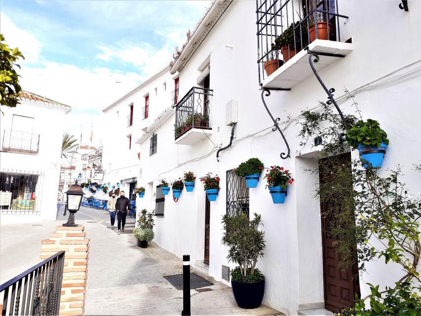 Mijas: Group walking tour - The Real Rhythm of a 1.5-Hour Group Walk