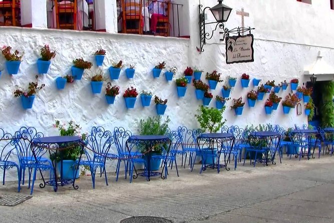 Mijas Village Private Tour from Malaga and Surrounding Areas - Mijas Pueblo: why this village walk works