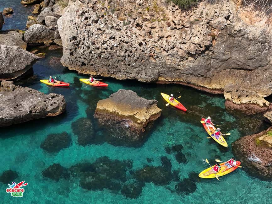 Nerja: Free kayaking route (without a tour guide). 2.5-hour tour. Nerja-Maro Waterfall. - Key points at a glance